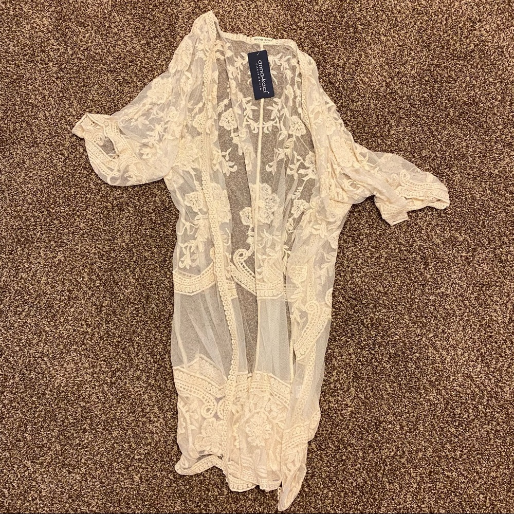 Embroidered floral kimono lace cardigan NWT